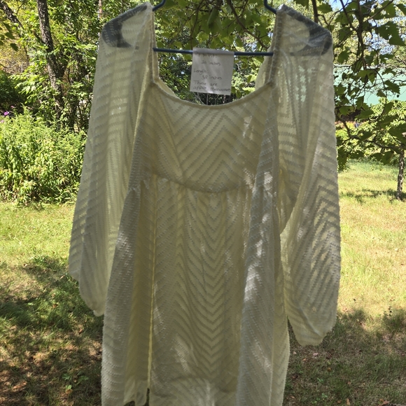 Beautiful Puff Sleeve Cream Colored Baby Doll Mini Dress - Picture 1 of 10